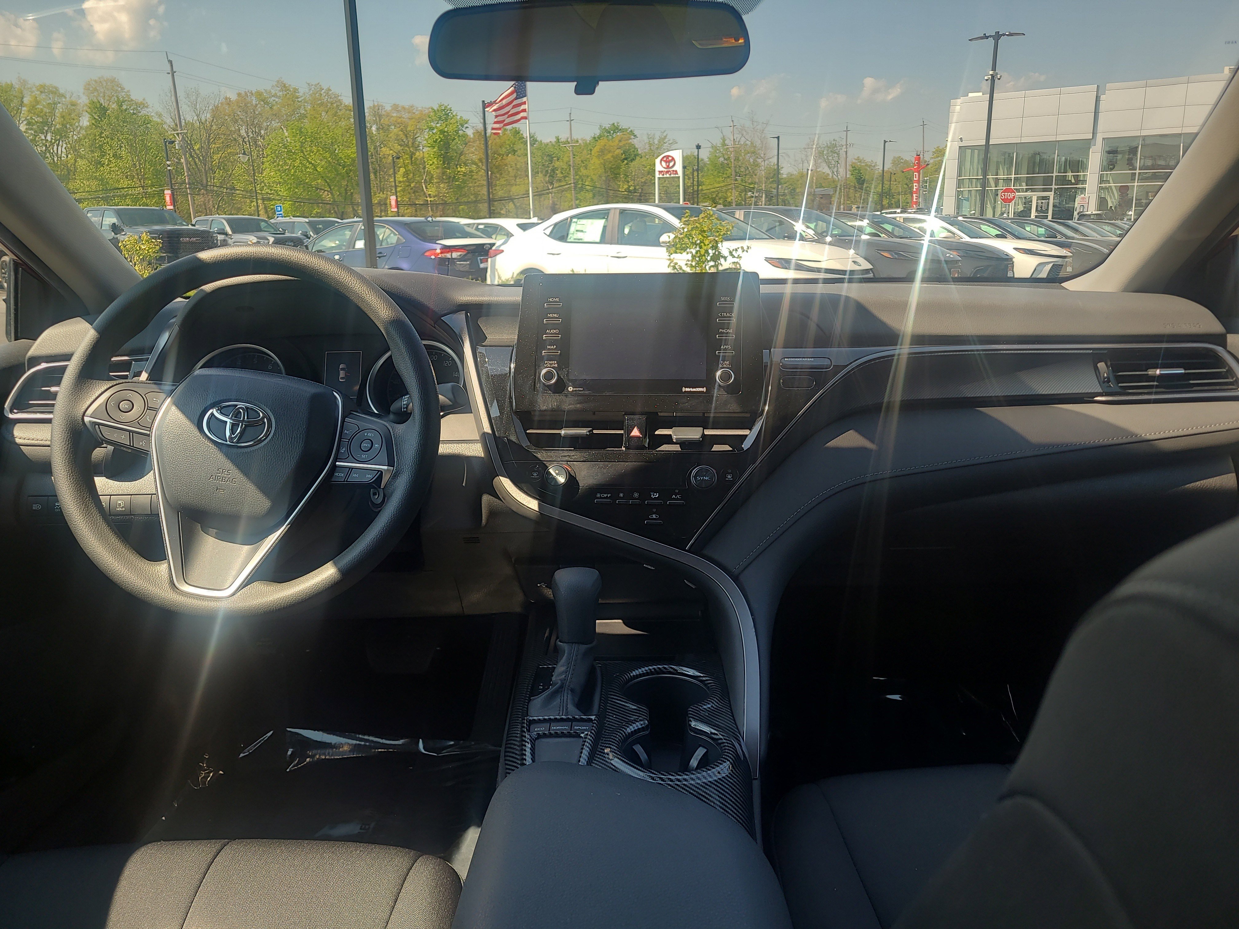Certified 2022 Toyota Camry XLE FWD image 18