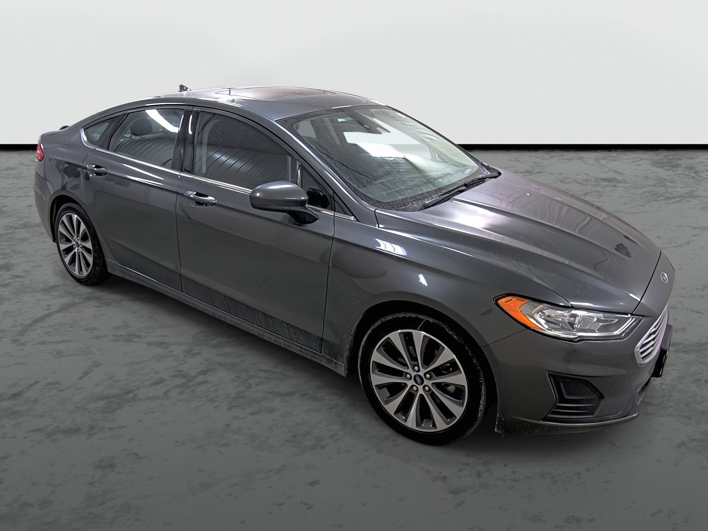 Used 2019 Ford Fusion SE image 5