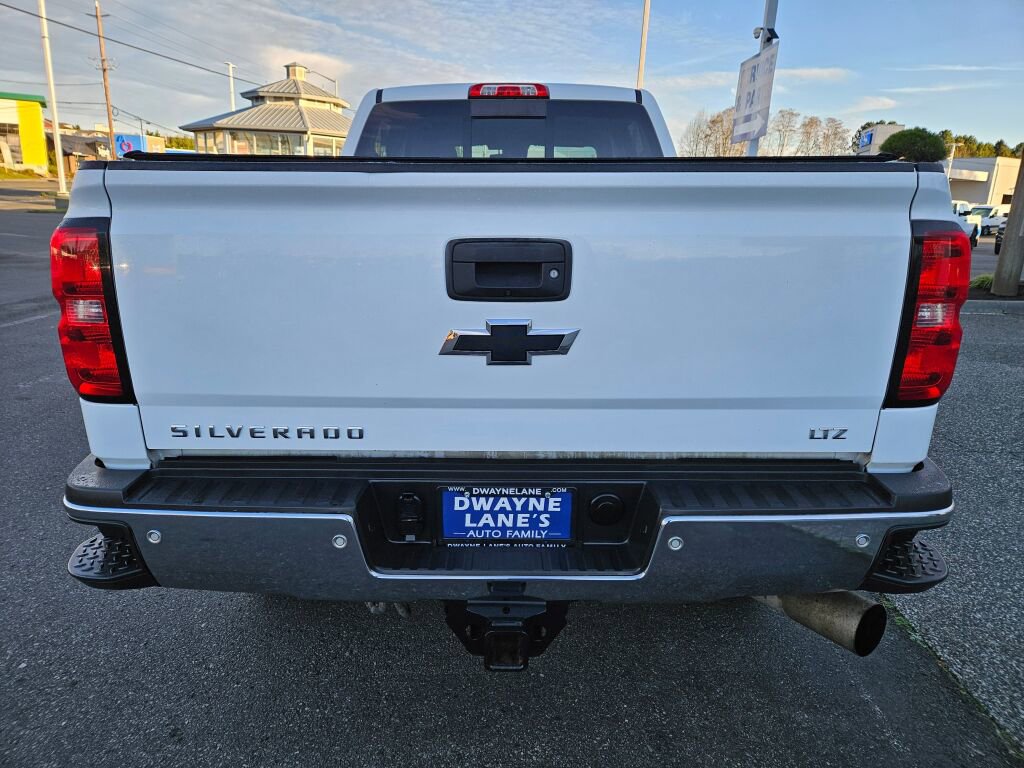 Used 2015 Chevrolet Silverado 3500 LTZ w/ Duramax Plus Package image 4