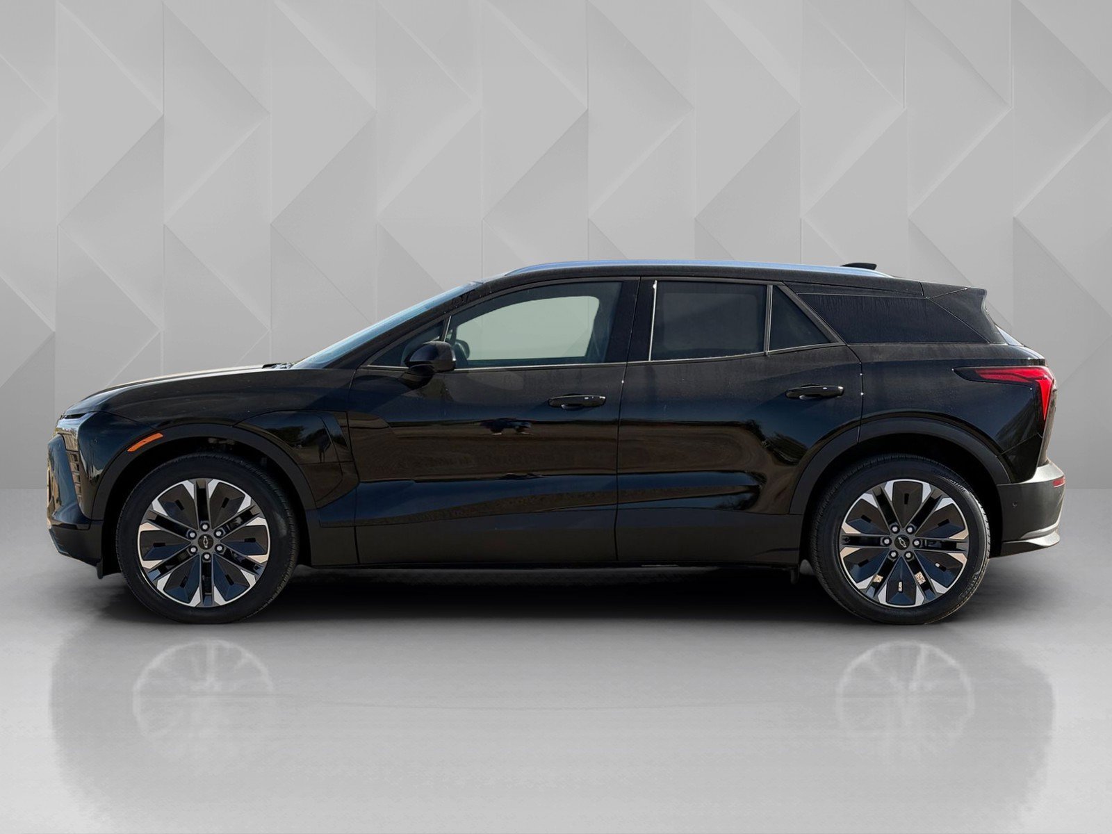 New 2026 Chevrolet Blazer EV LT w/ Super Cruise Package FWD image 8