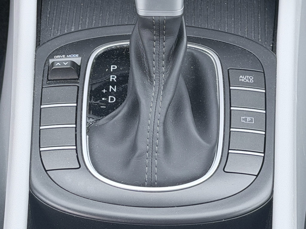 Used 2024 Hyundai Kona SEL FWD image 18