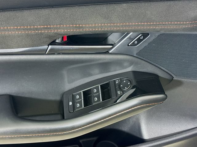 Used 2025 MAZDA MAZDA3 s AWD/4WD image 17