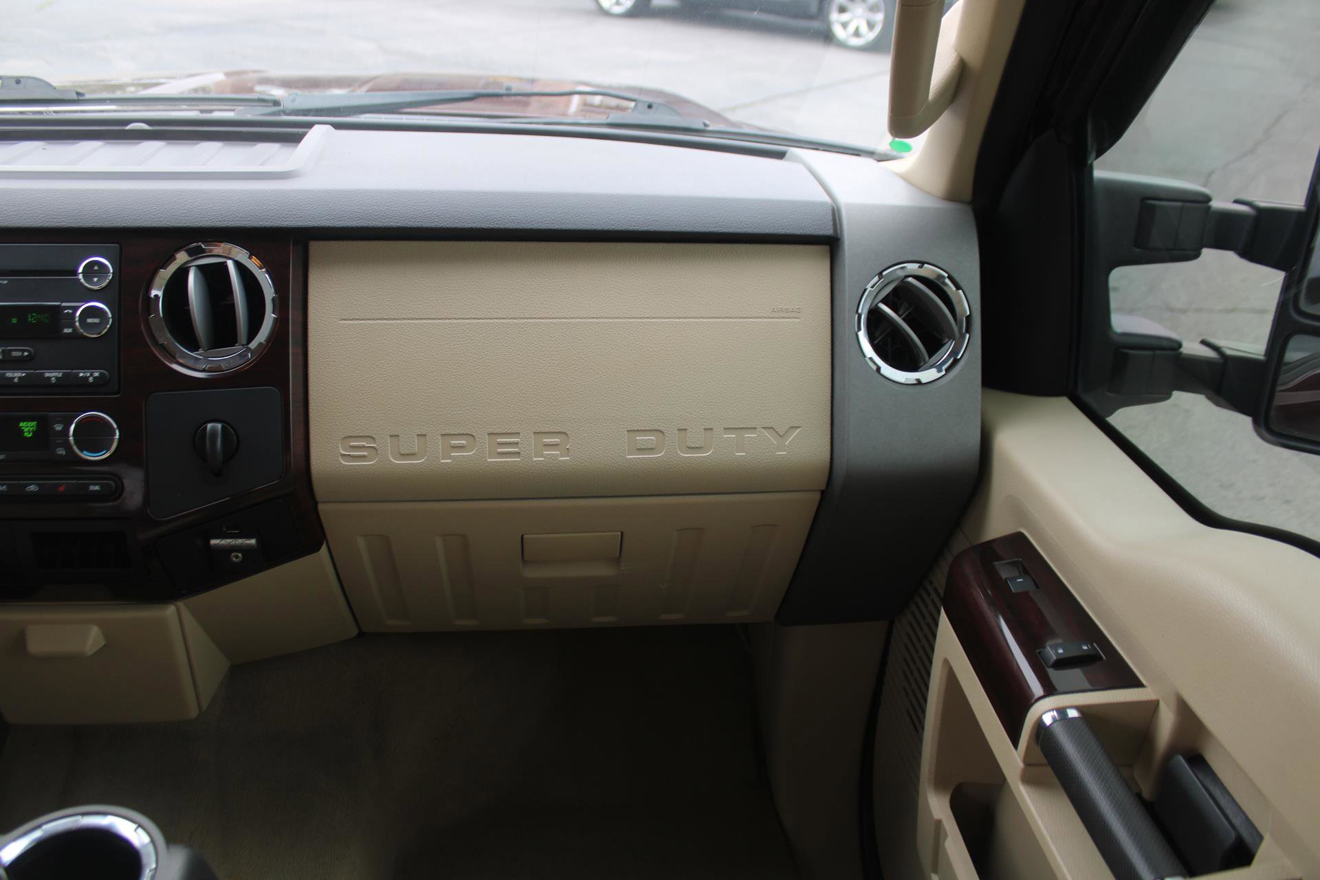 Used 2010 Ford F250 Lariat RWD image 20