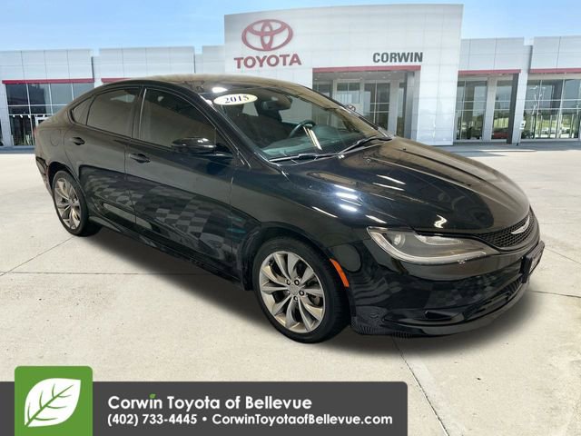 Used 2015 Chrysler 200 S w/ Comfort Group