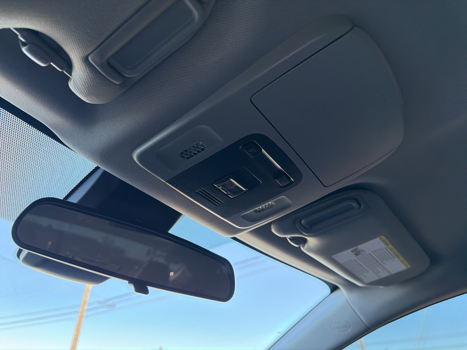 Used 2020 Toyota Camry LE image 58