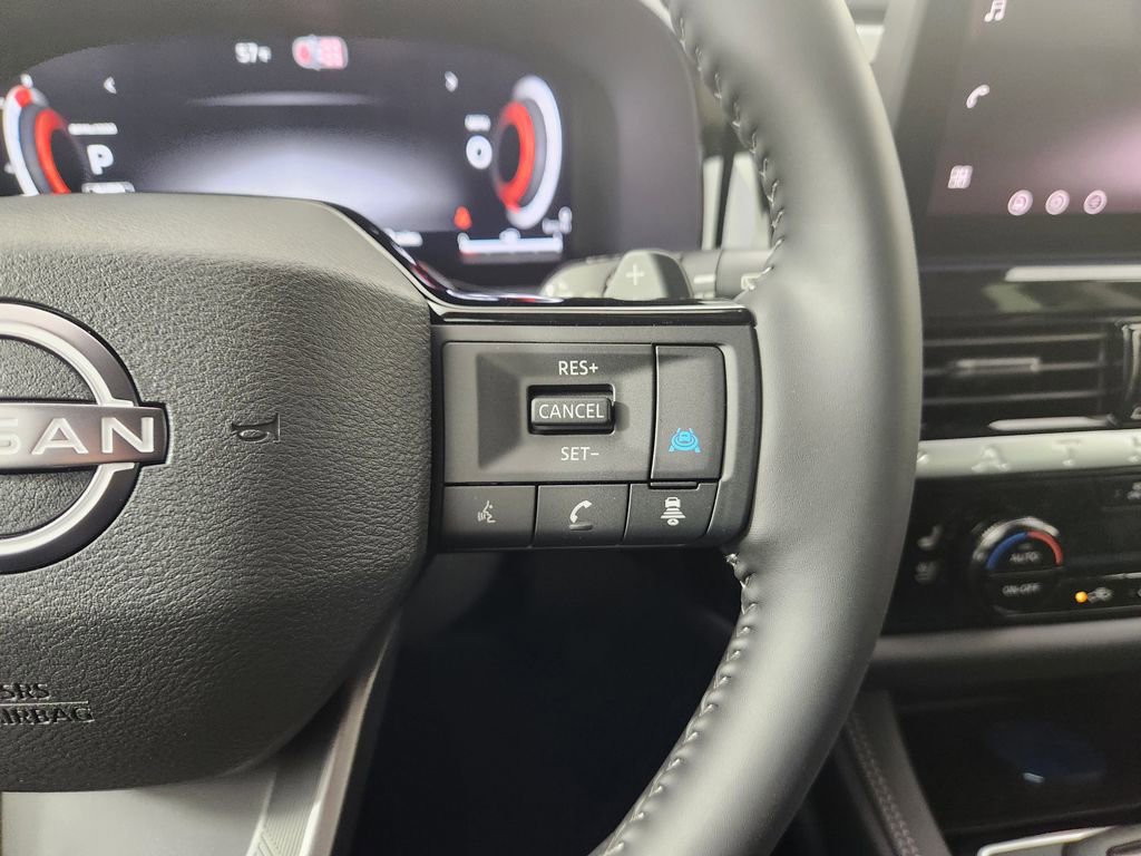 New 2026 Nissan Pathfinder Platinum w/ Cargo Package AWD/4WD image 18