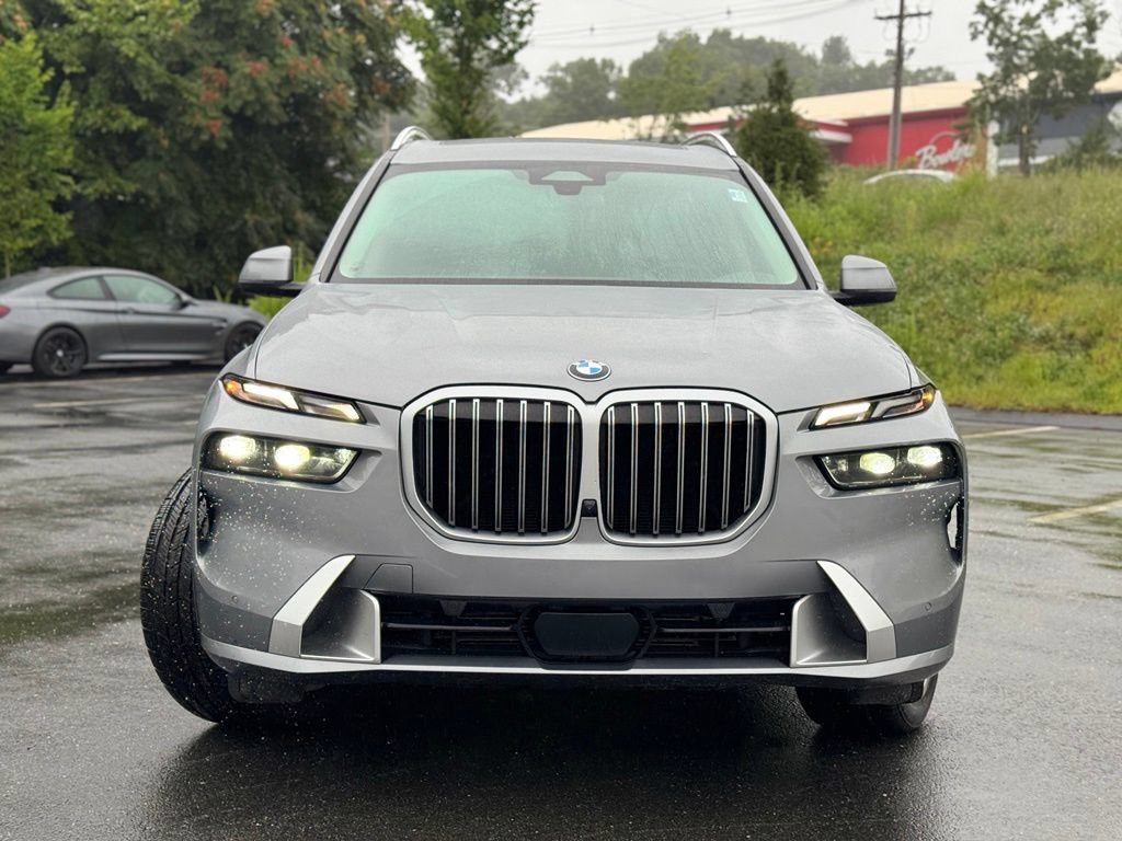Certified 2025 BMW X7 xDrive40i AWD/4WD image 9