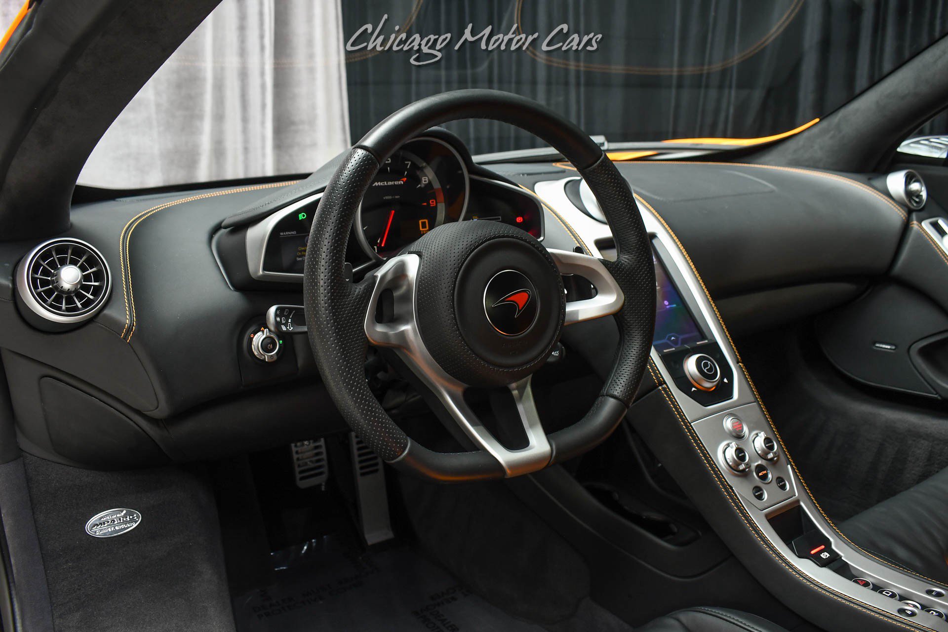 Used 2012 McLaren MP4-12C Coupe RWD image 9