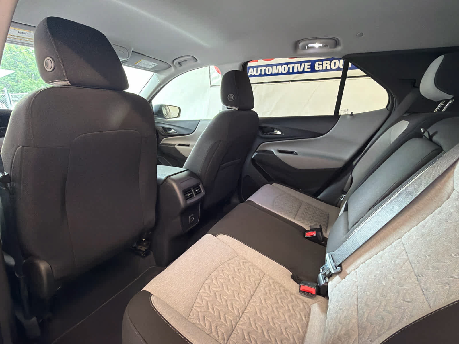 Used 2023 Chevrolet Equinox LS w/ LS Convenience Package FWD image 19