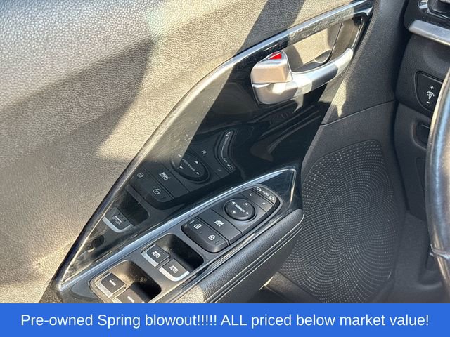 Used 2022 Kia Niro EX w/ Cold Weather Package FWD image 33