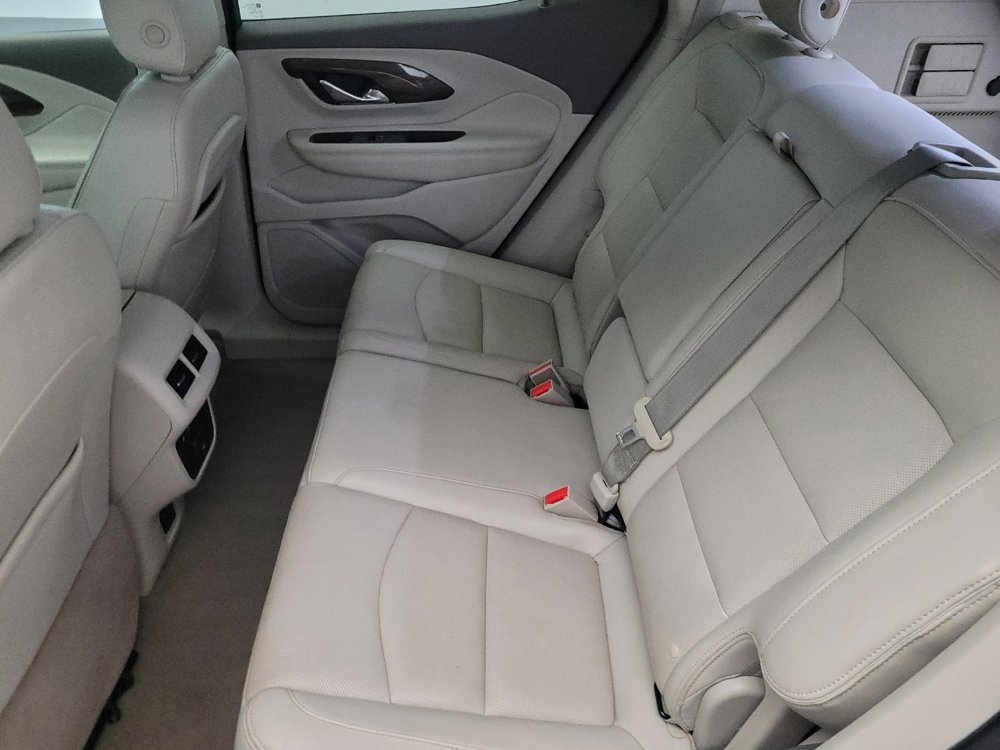 Used 2019 GMC Terrain Denali w/ Advanced Safety Package image 18