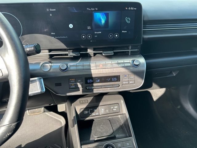 Used 2024 Hyundai Kona Limited AWD/4WD image 18