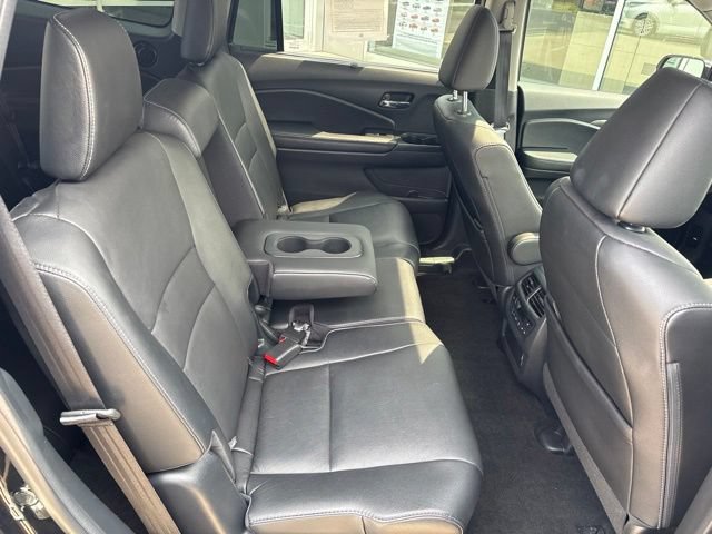 Used 2022 Honda Pilot Black Edition image 30