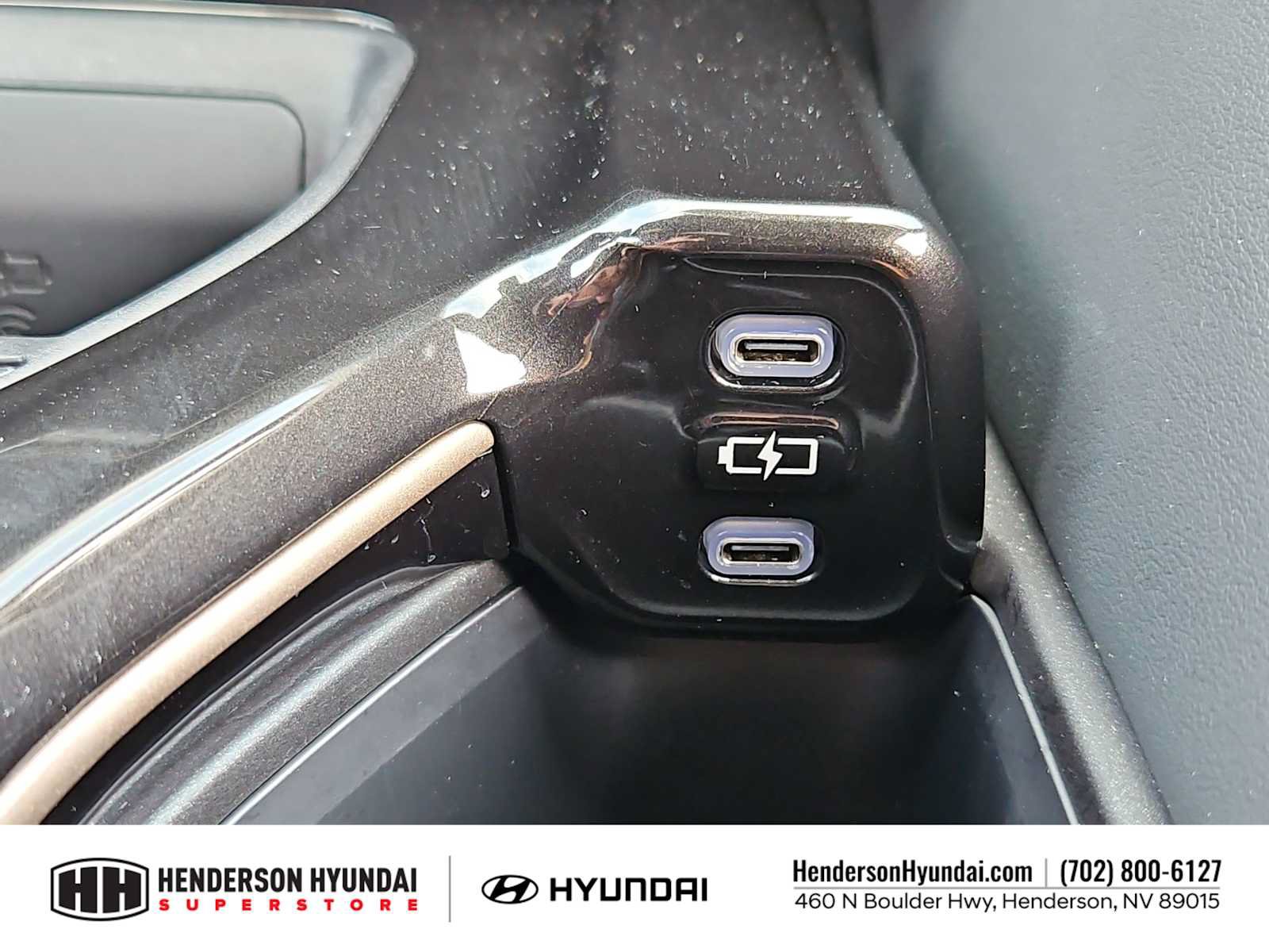 Used 2025 Toyota Crown Signia AWD/4WD image 31