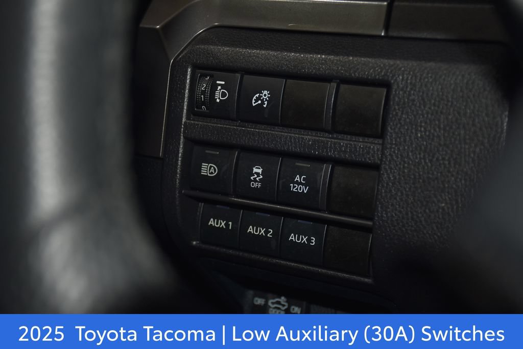 Used 2025 Toyota Tacoma TRD Sport w/ TRD Sport Upgrade Package AWD/4WD image 10