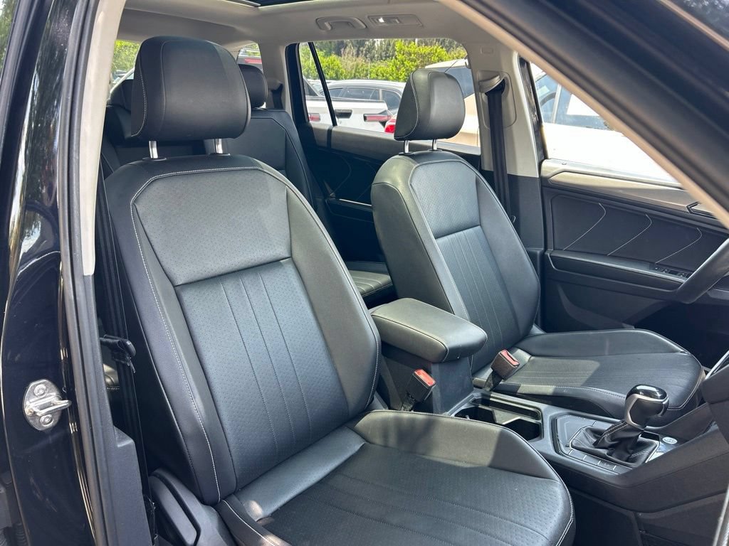 Used 2022 Volkswagen Tiguan SE FWD image 44