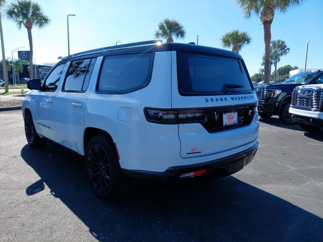 Used 2023 Jeep Grand Wagoneer Series III w/ Rear Seat Video Group 1 AWD/4WD image 6