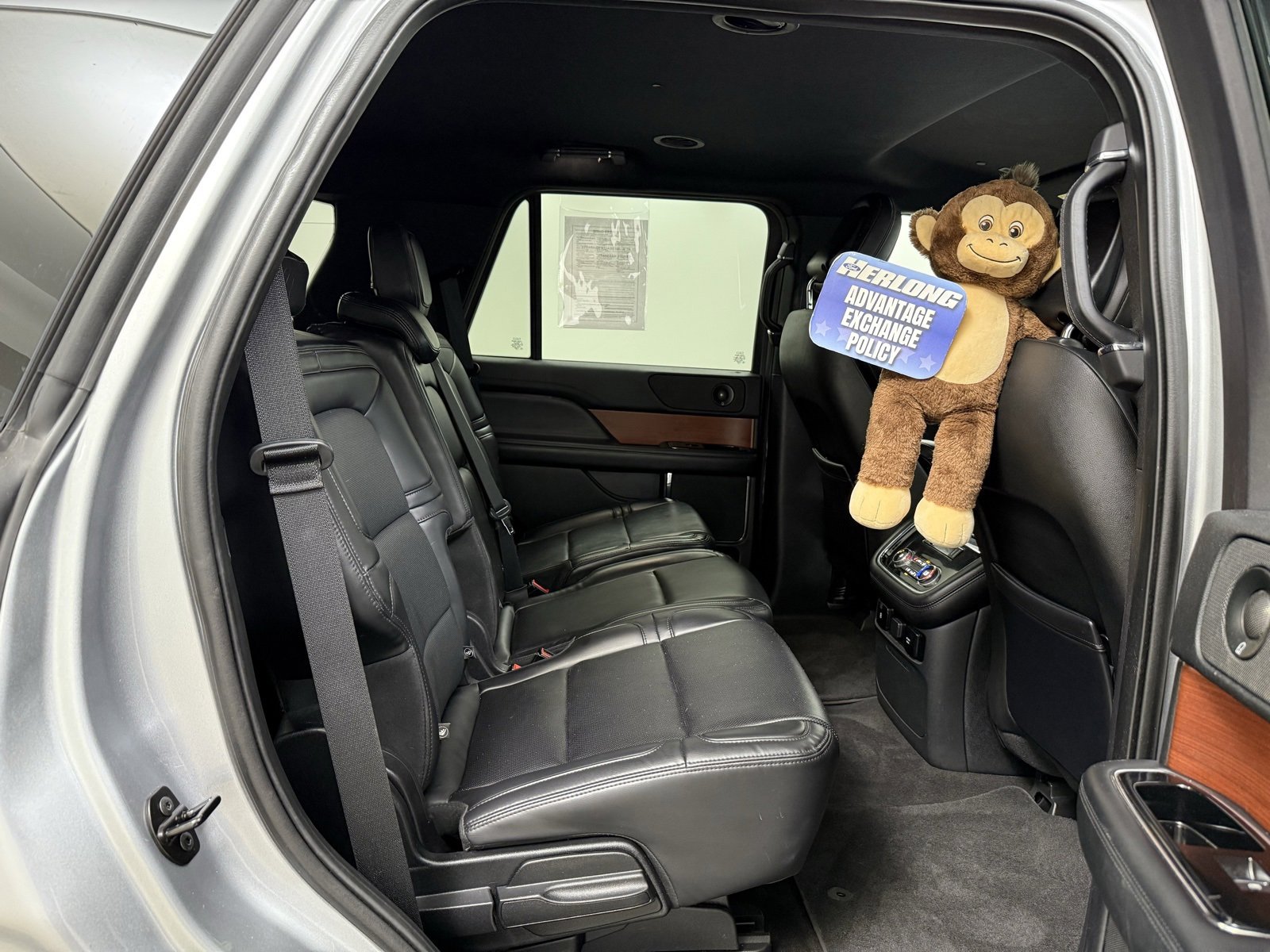 Used 2020 Lincoln Navigator 2WD image 25