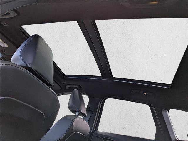 Used 2025 BMW X1 xDrive28i w/ Convenience Package image 19