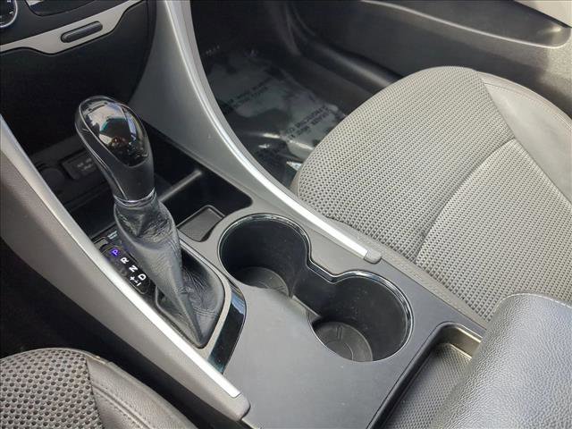 Used 2012 Hyundai Sonata SE image 12