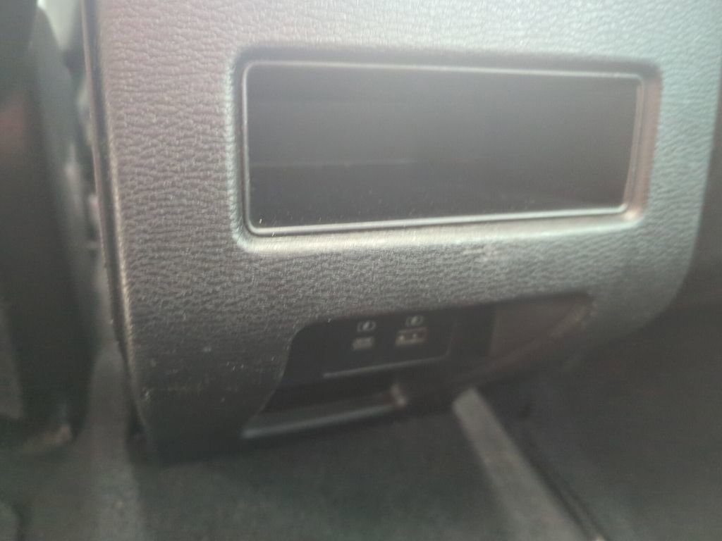 Used 2022 Mitsubishi Outlander SE image 24