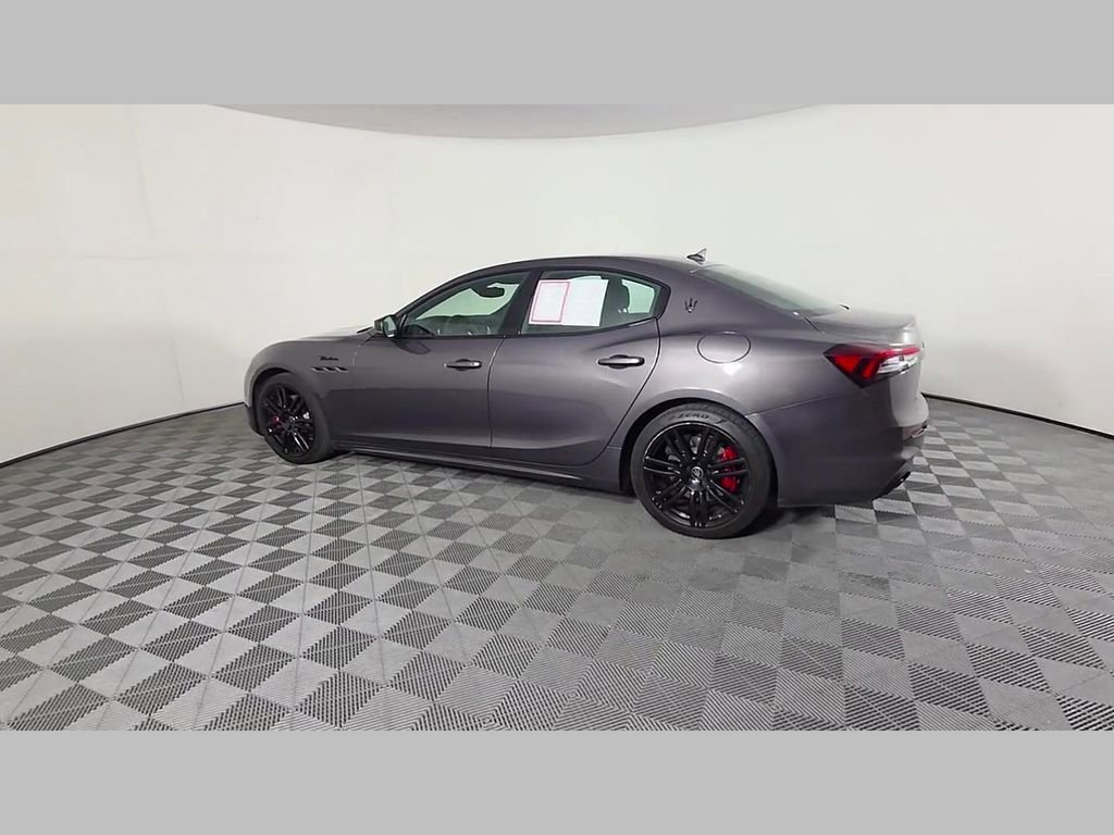 Used 2023 Maserati Ghibli Modena RWD image 43