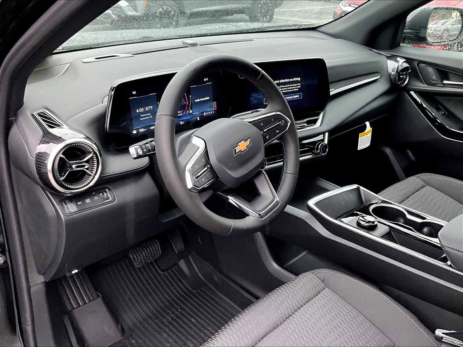 New 2026 Chevrolet Equinox LT w/ LPO, Floor Liner Package image 9