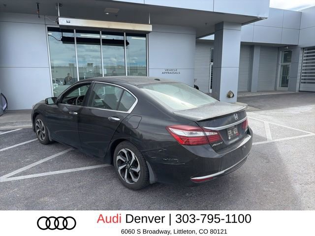 Used 2017 Honda Accord EX image 4