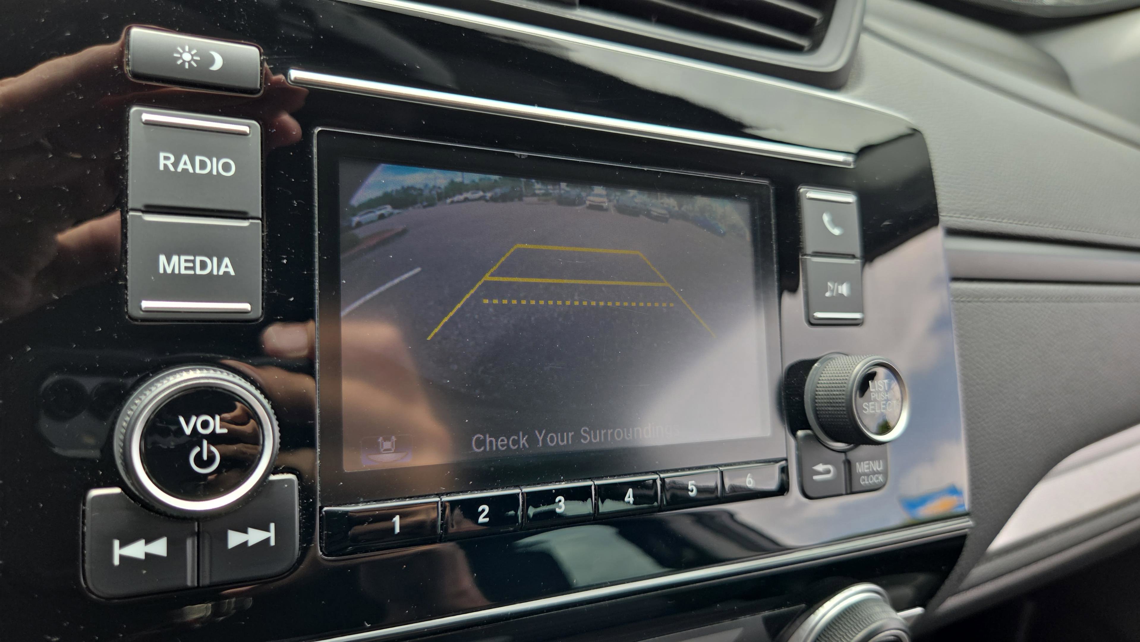 Used 2018 Honda CR-V LX image 19