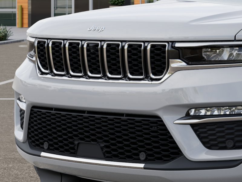 New 2025 Jeep Grand Cherokee Limited image 7