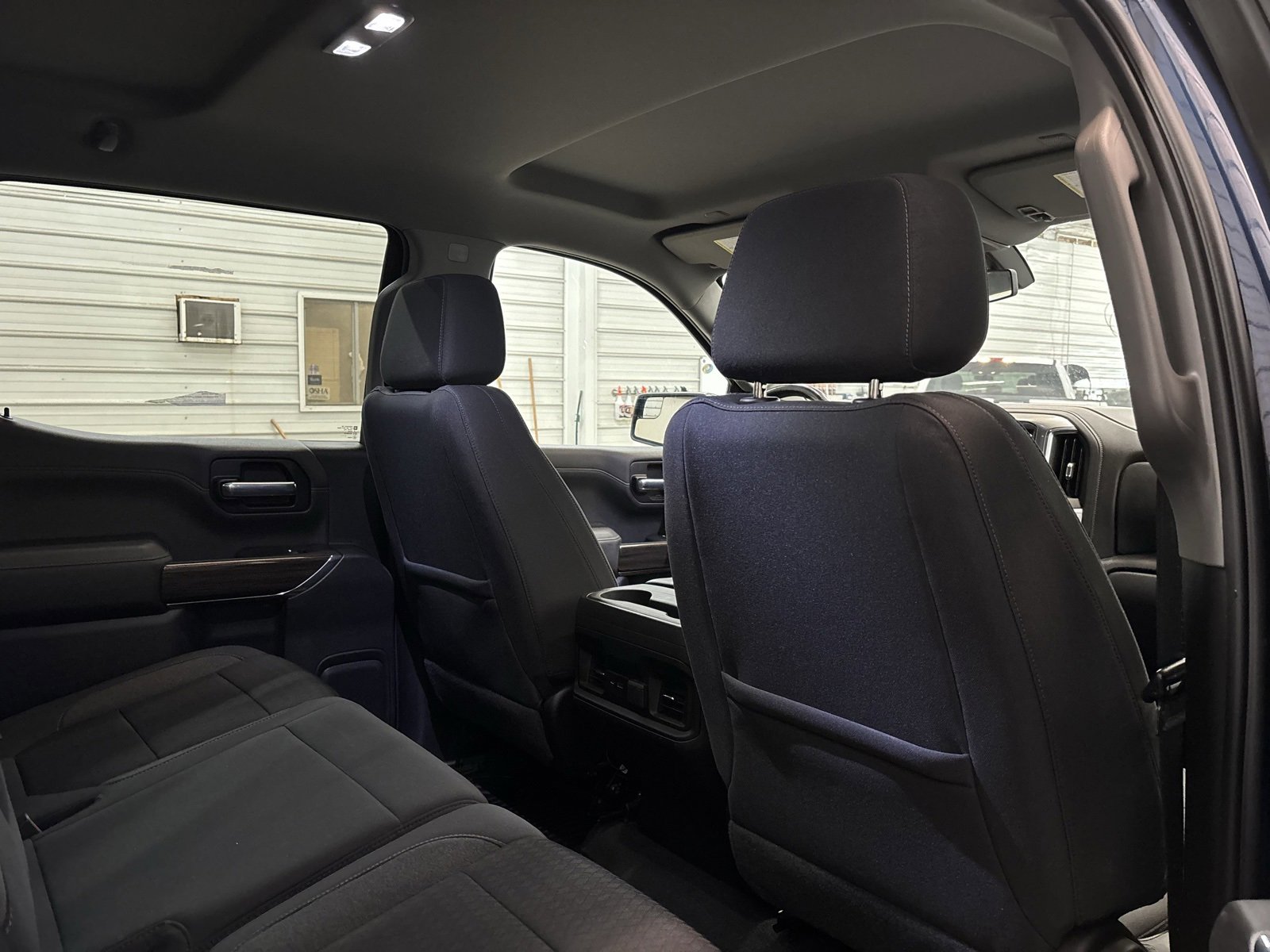 Used 2021 Chevrolet Silverado 1500 LT Trail Boss w/ Bed Protection Package image 28