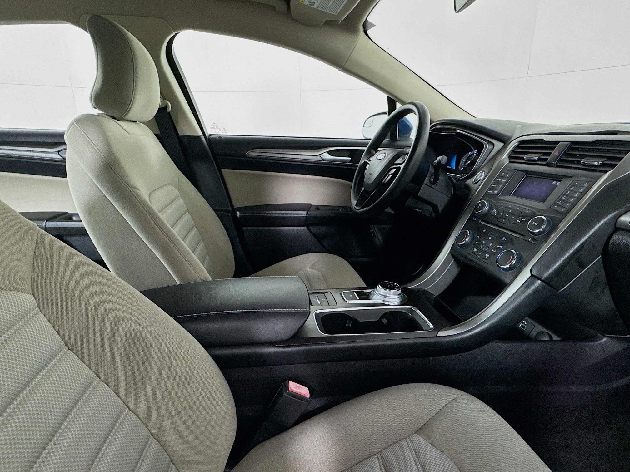 Used 2018 Ford Fusion S image 51