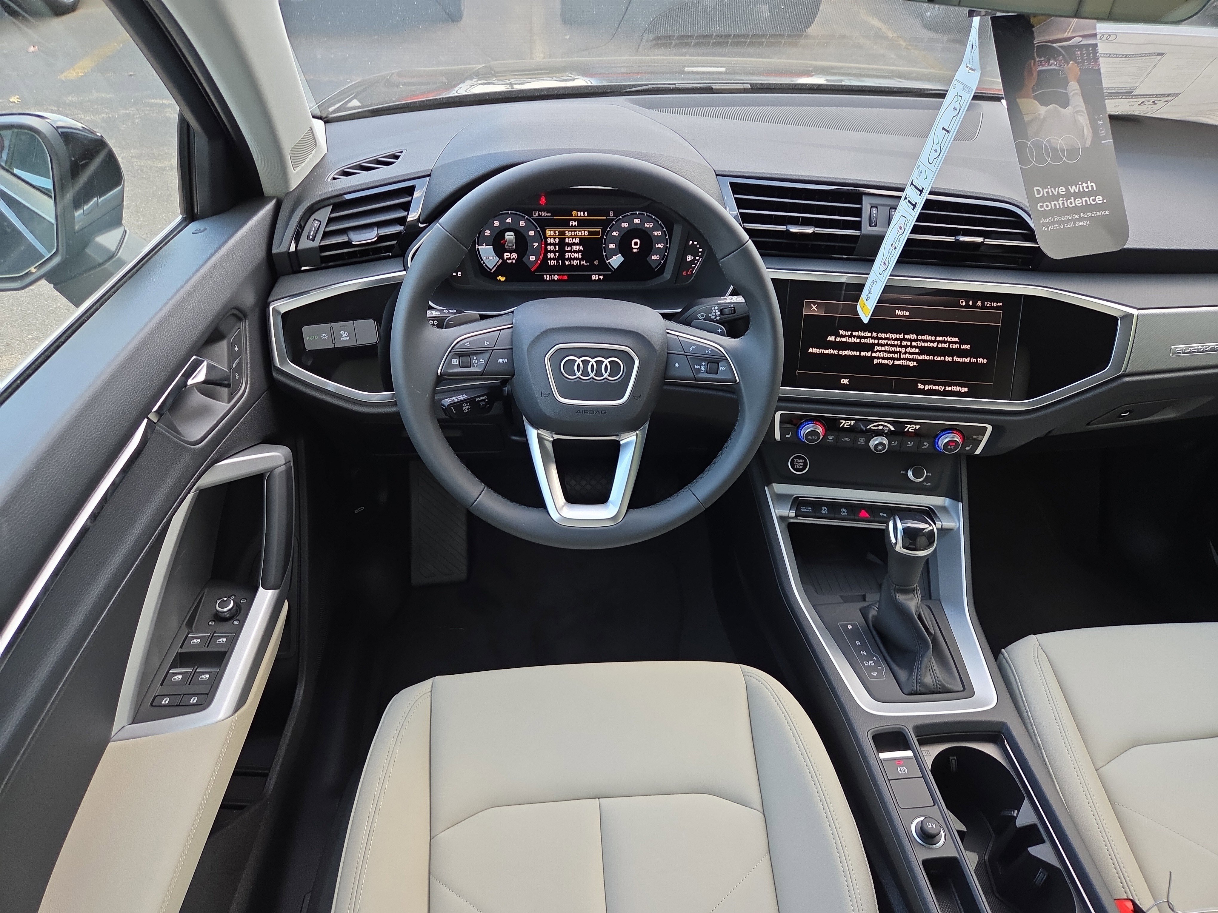 New 2025 Audi Q3 2.0T Premium image 7