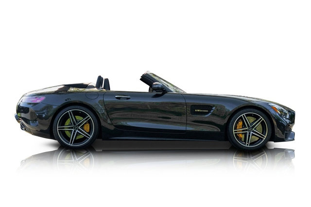 Used 2018 Mercedes-Benz AMG GT C image 2
