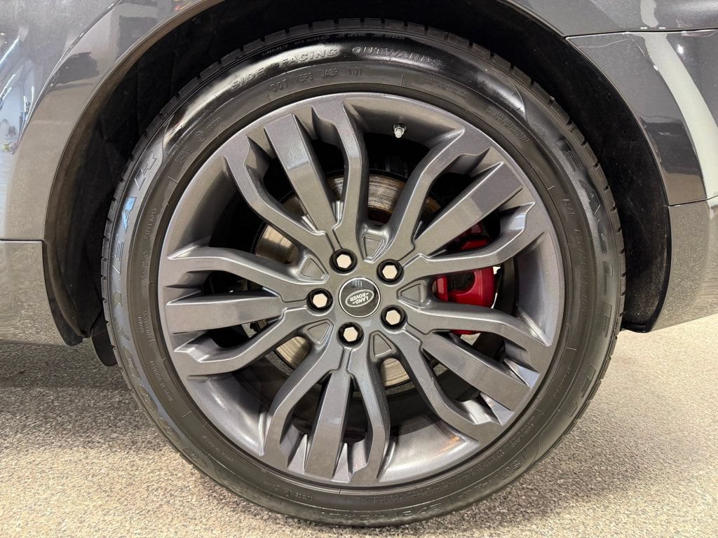 Used 2017 Land Rover Range Rover Sport HSE Dynamic AWD/4WD image 18