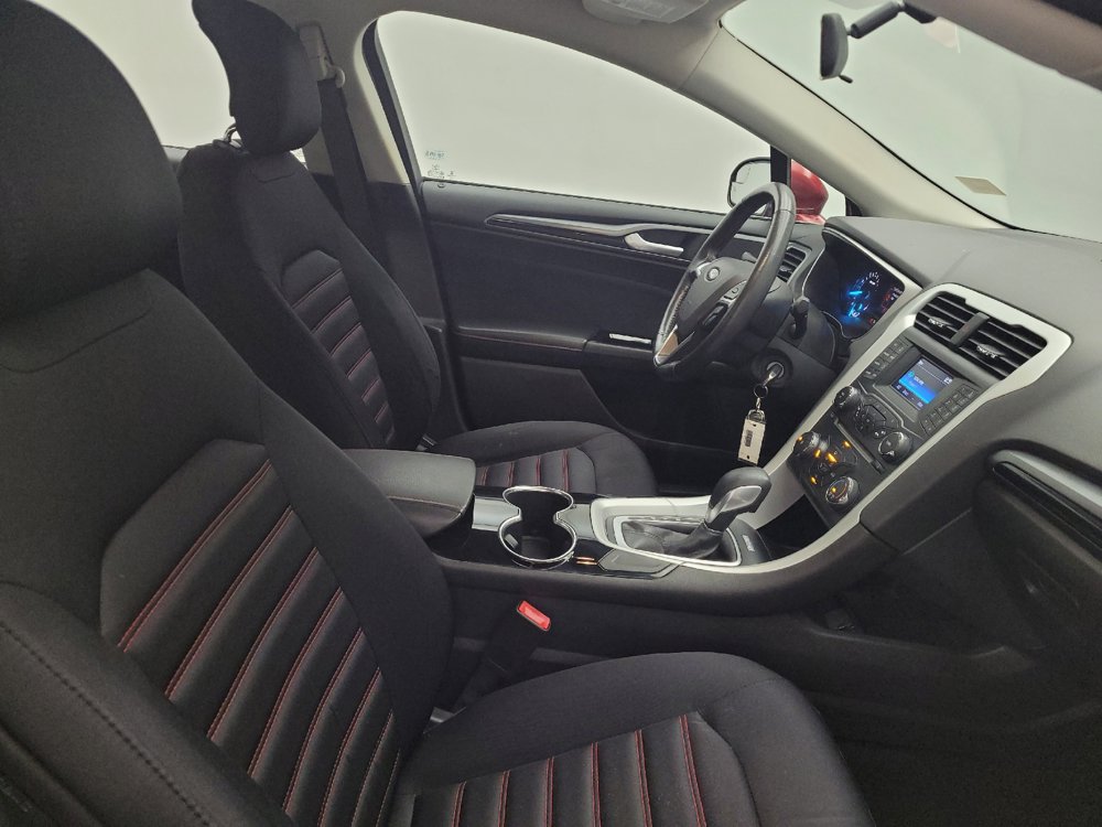 Used 2014 Ford Fusion SE w/ Equipment Group 201A FWD image 21