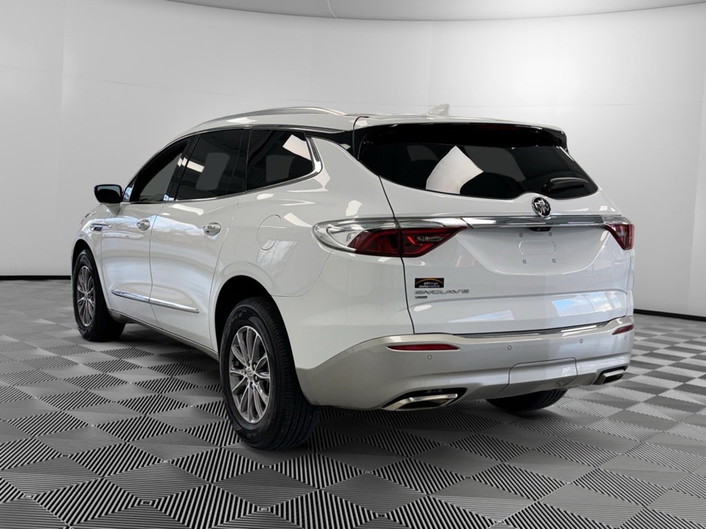Used 2024 Buick Enclave Premium image 6