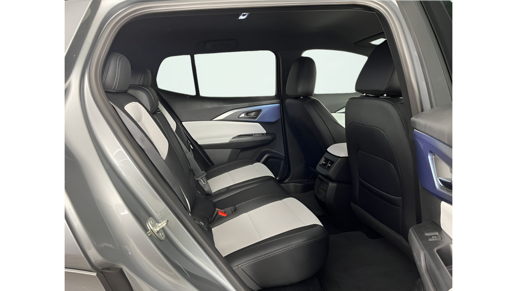 New 2026 Chevrolet Equinox EV LT w/ Active Safety Package 3 FWD image 11