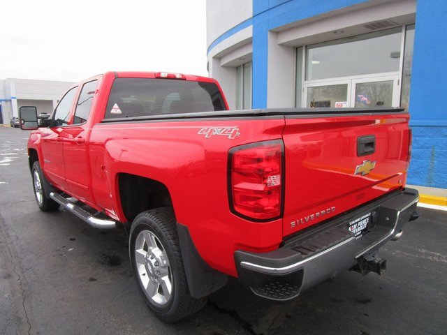 Used 2017 Chevrolet Silverado 2500 LT w/ LT Convenience Package image 3
