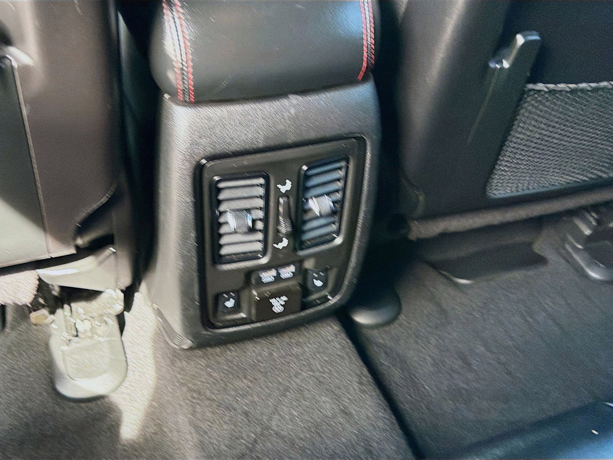 Used 2023 Dodge Durango R/T RWD image 20