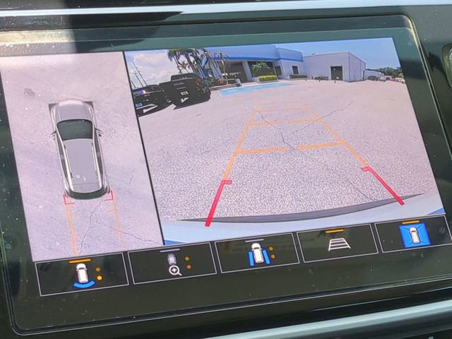 Used 2022 Chevrolet Bolt EUV Premier w/ Sun & Sound Package FWD image 25