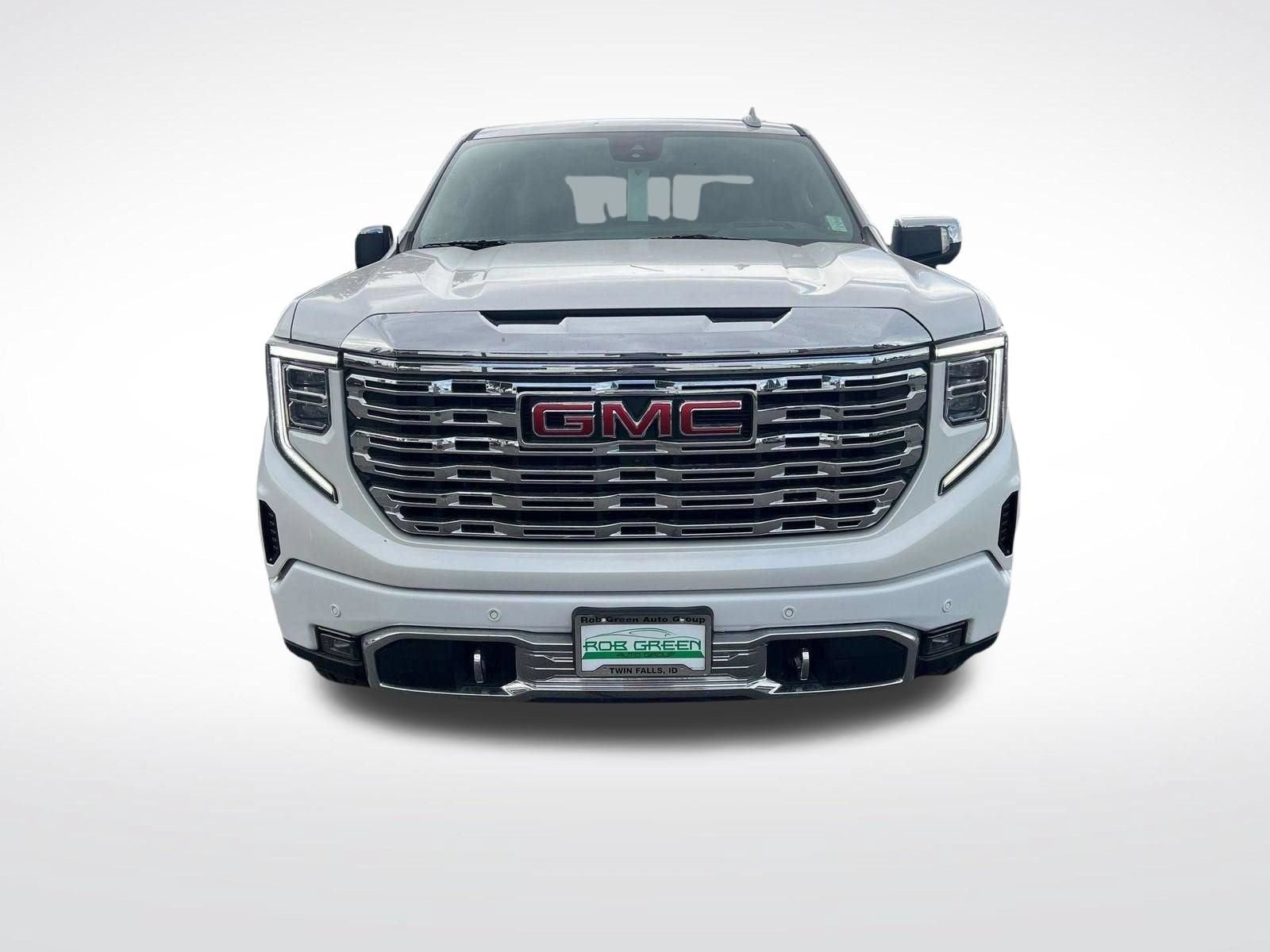 Used 2023 GMC Sierra 1500 Denali w/ Denali Reserve Package AWD/4WD image 11