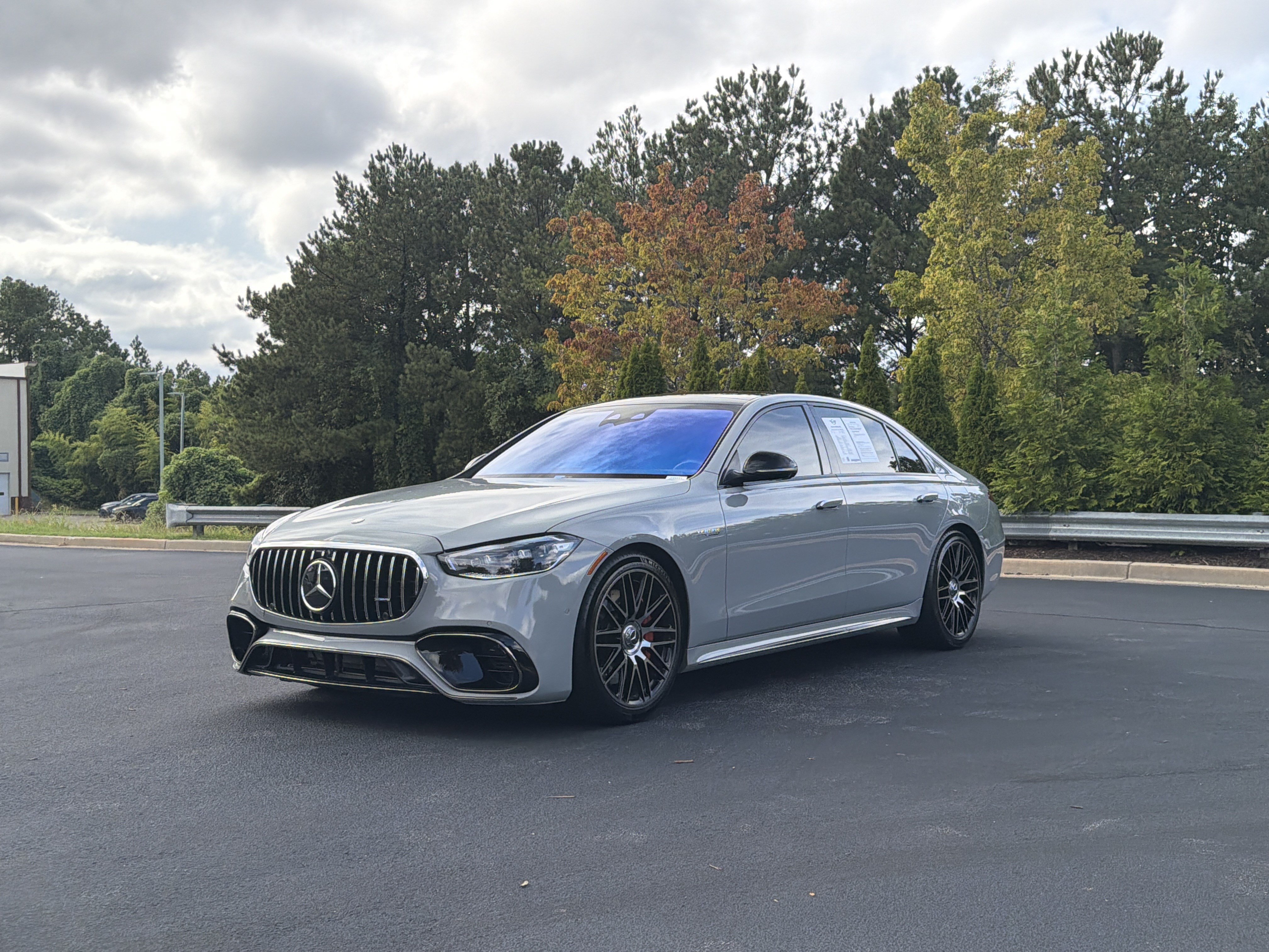 Used 2024 Mercedes-Benz S 63 AMG S w/ Rear Seat Package image 15