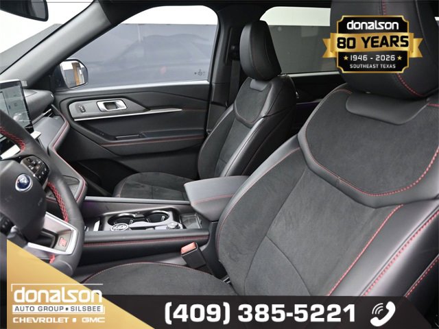 Used 2025 Ford Explorer ST image 9