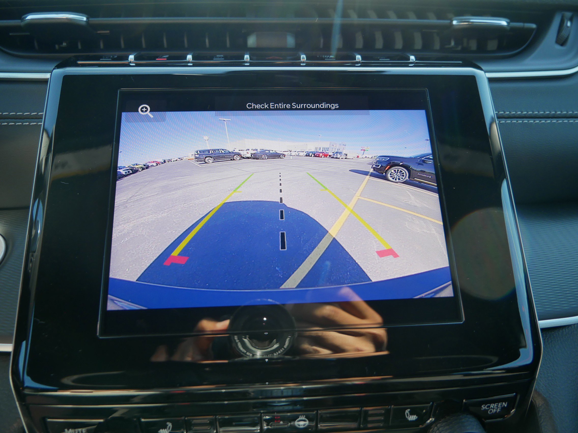 New 2025 Jeep Grand Cherokee L Altitude image 12