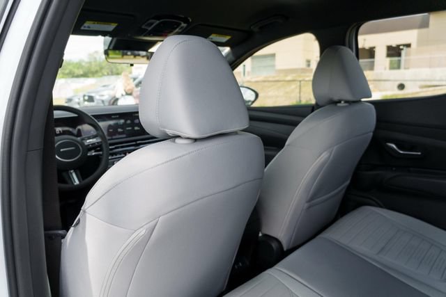 New 2025 Hyundai Santa Cruz SE FWD image 20