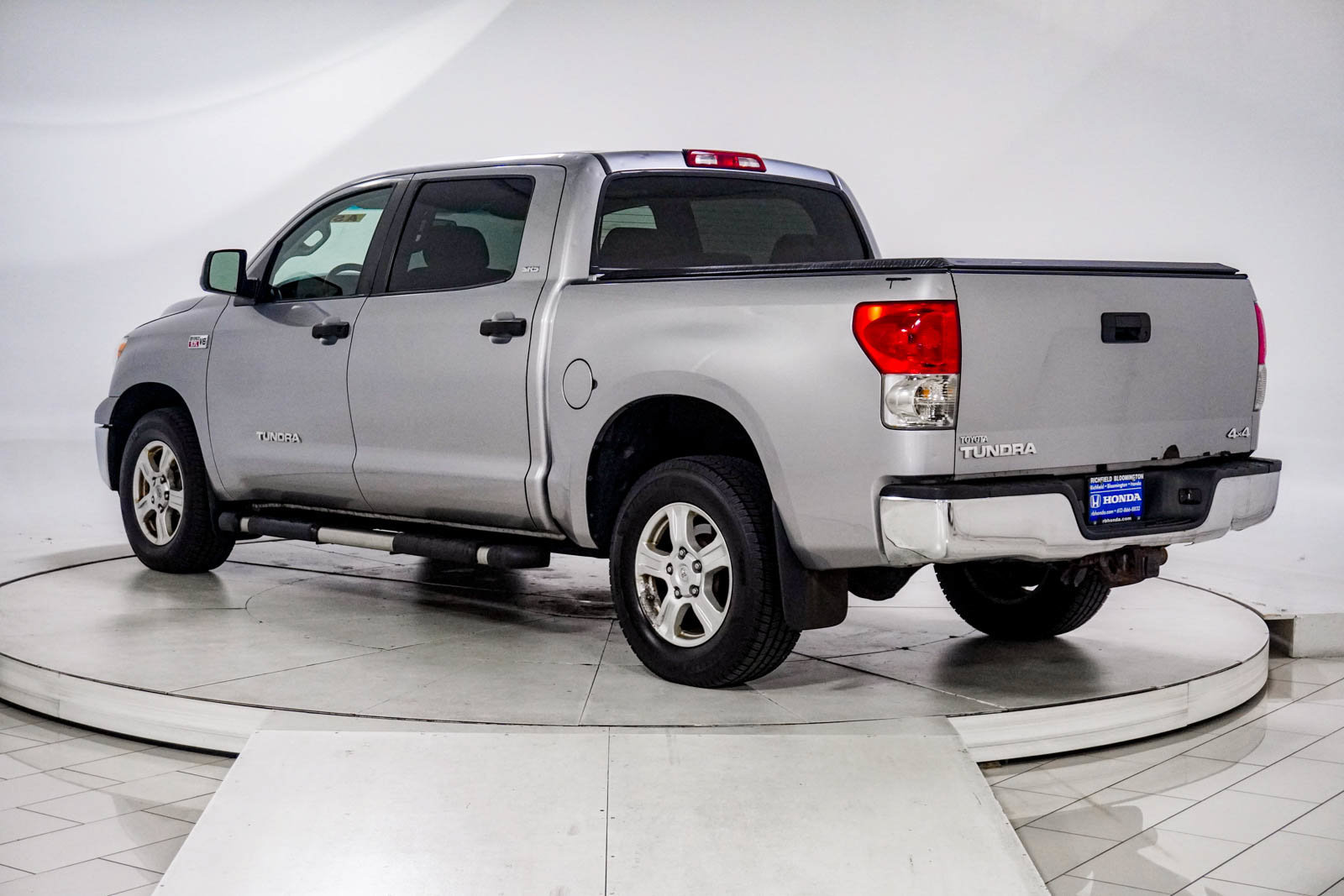 Used 2007 Toyota Tundra SR5 AWD/4WD image 9
