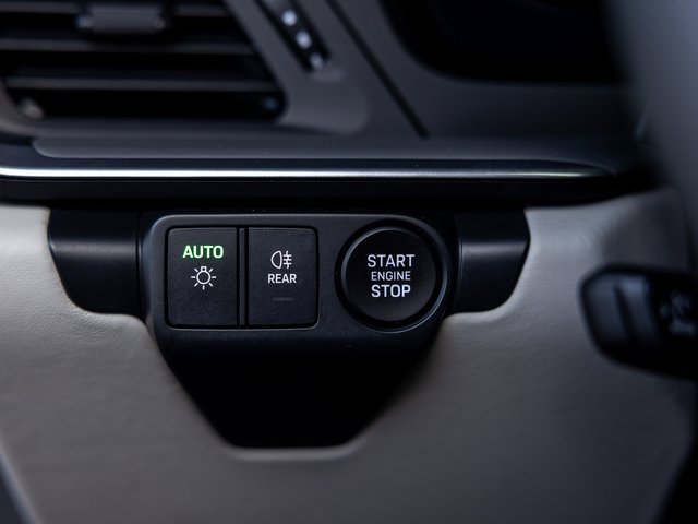 Used 2025 Porsche 911 Carrera GTS image 38