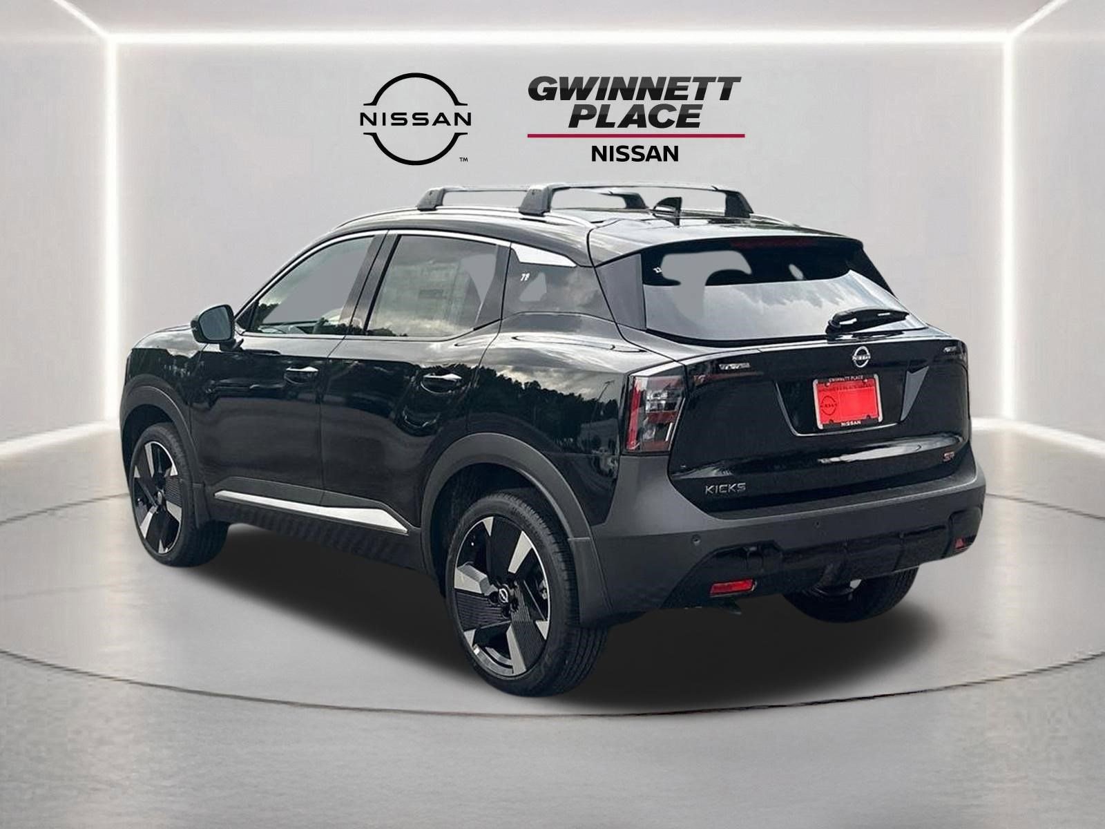 New 2026 Nissan Kicks SR image 7