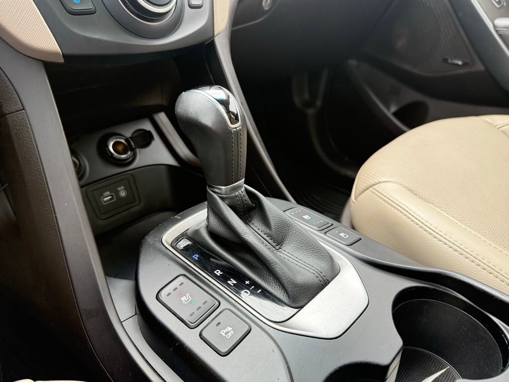 Used 2018 Hyundai Santa Fe Sport FWD image 20